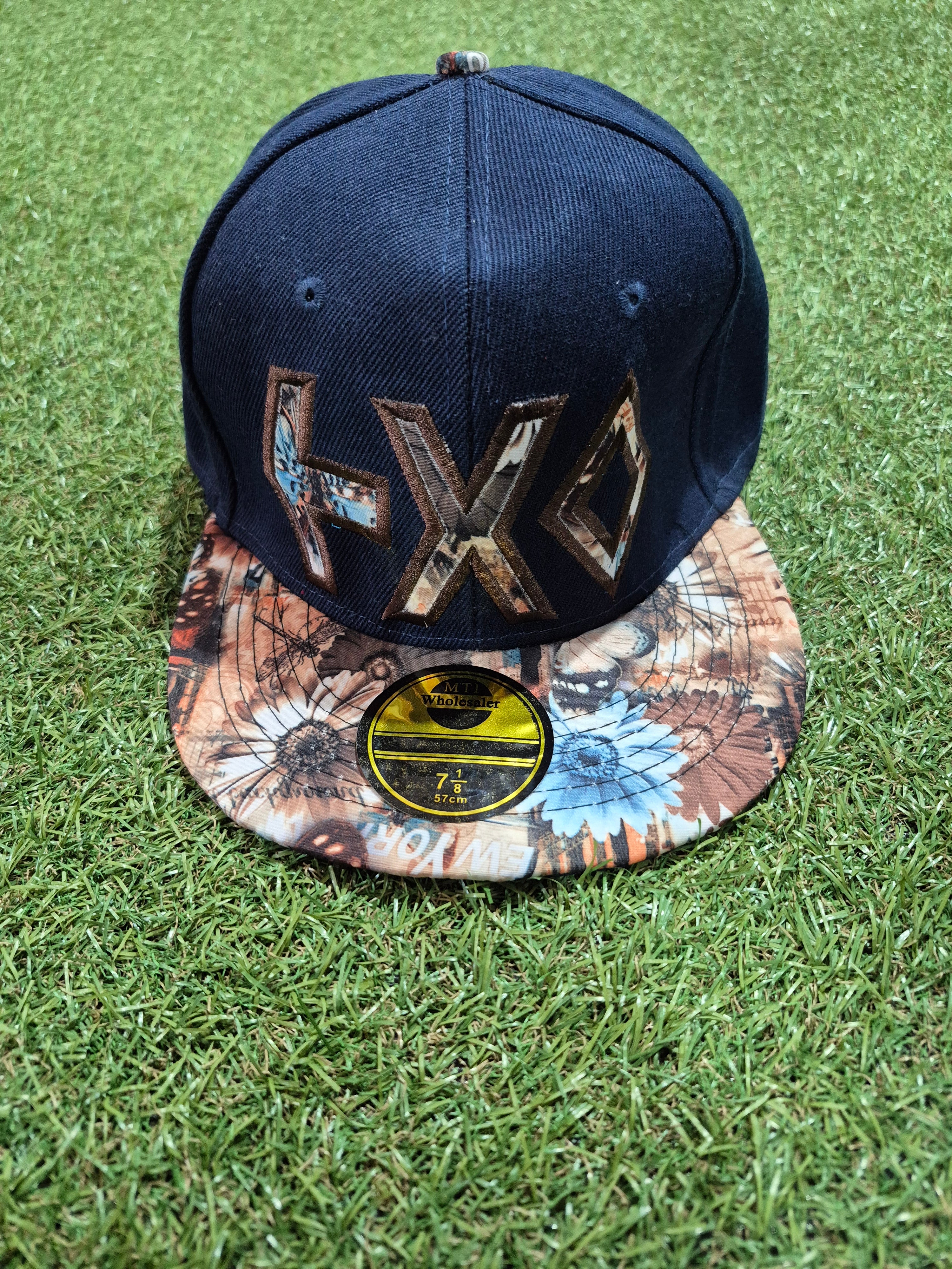 Cappello Navy Embroidered