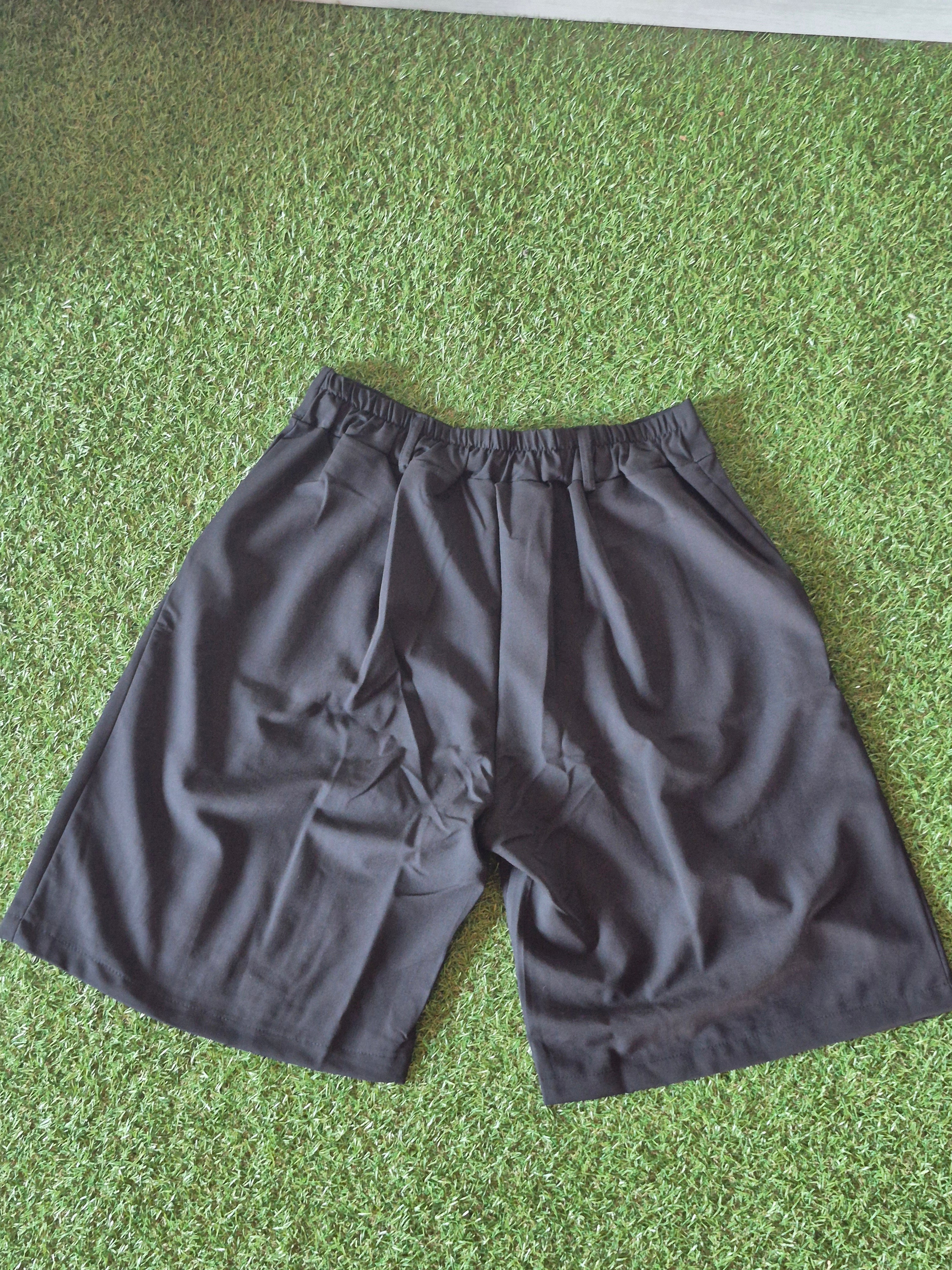 Bermuda Uomo Oversize a Pinces – Vestibilità Relaxed | Marrone/Nero