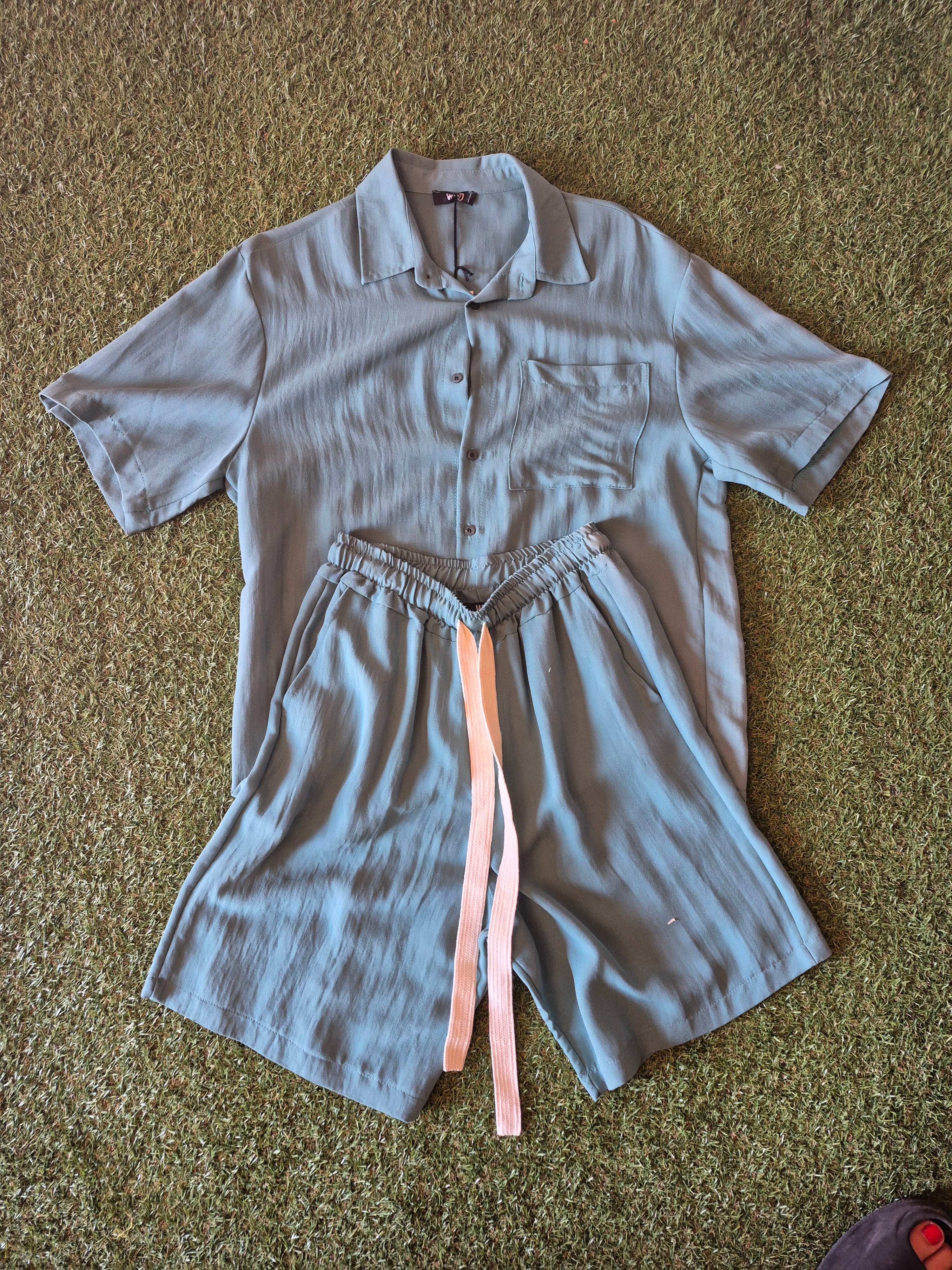 Shorts Summer Essential – Azzurro