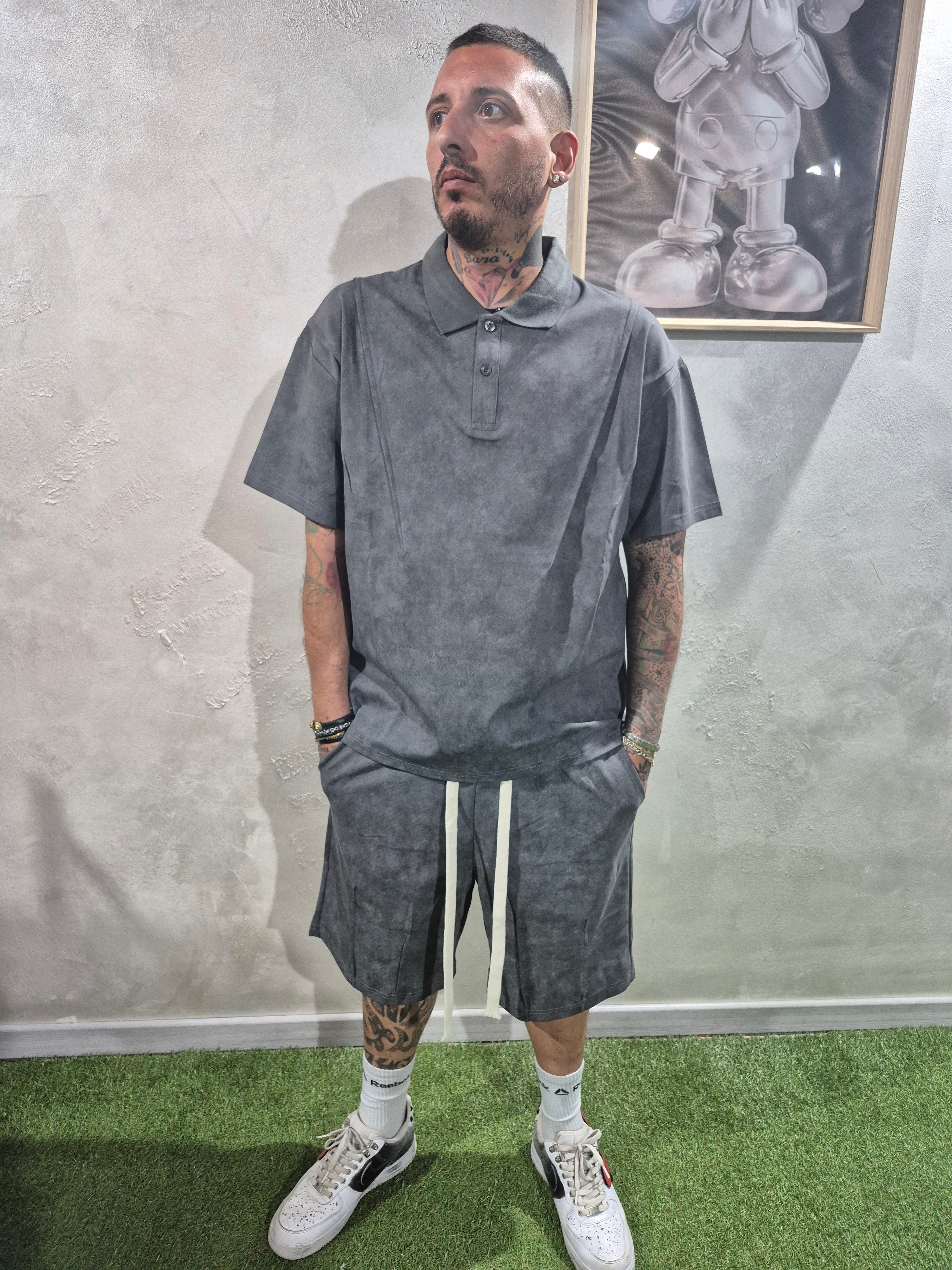 Completo Oversize Polo Washed T-Shirt + Shorts – Bianco / Nero / Piombo