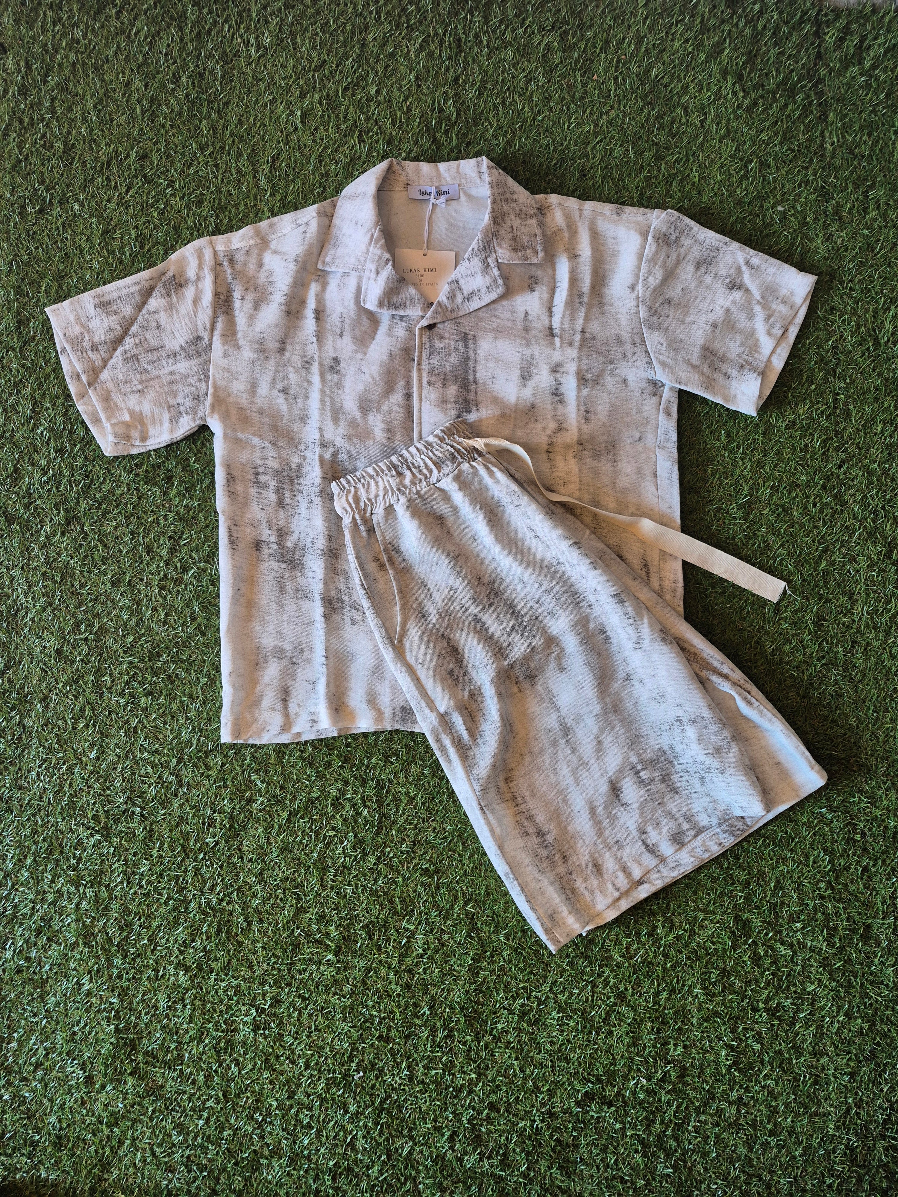 Completo Effetto Vintage – Camicia e Bermuda Premium