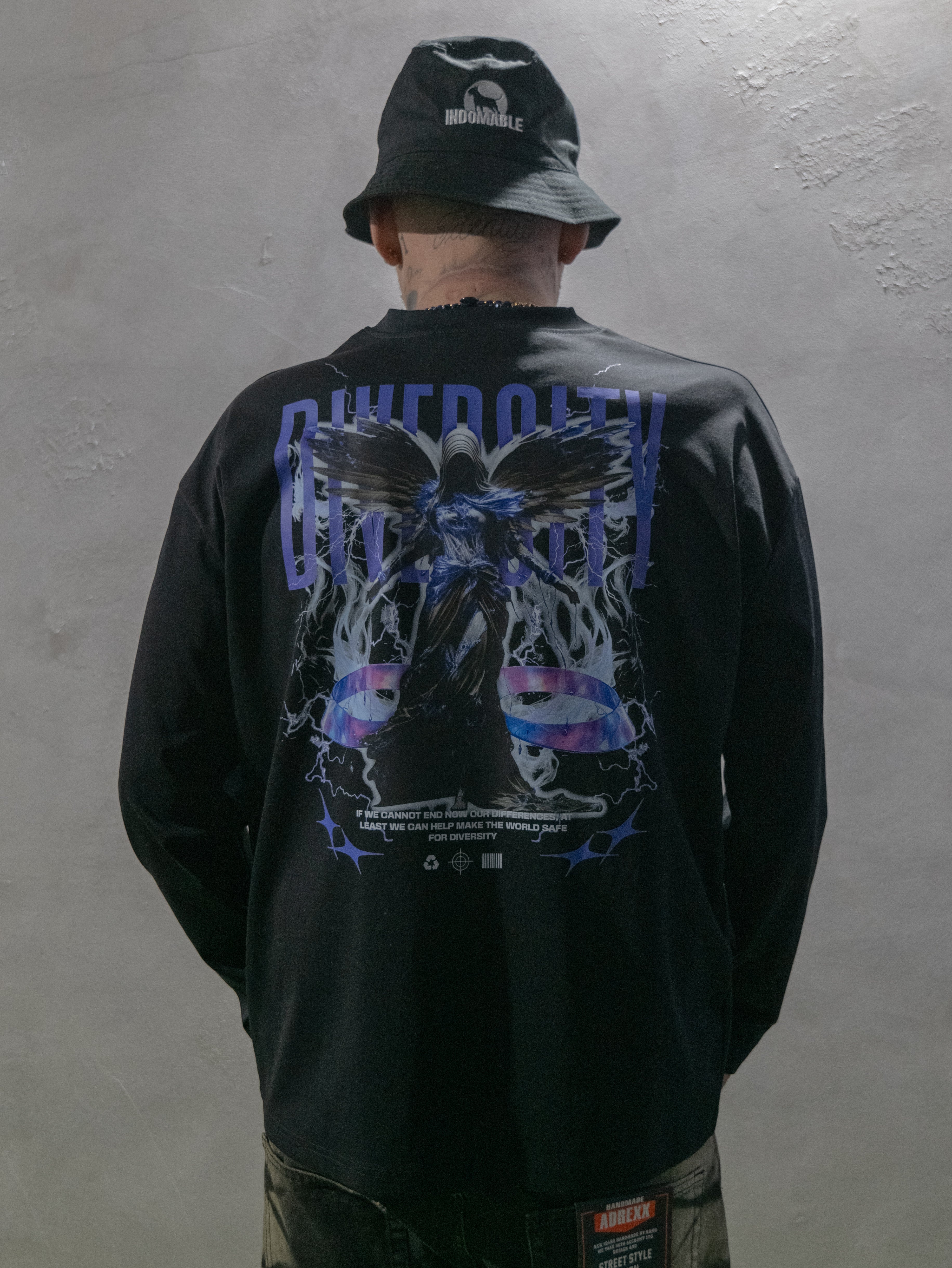 Longsleeve Diversity (indomable)